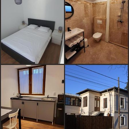 Old Town Apartament Appartement Targoviste Buitenkant foto
