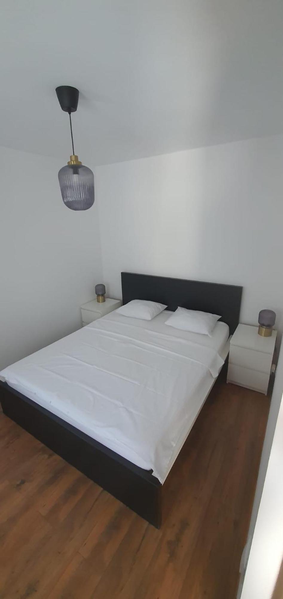 Old Town Apartament Appartement Targoviste Kamer foto